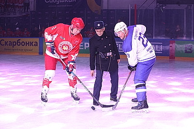 Легенды хоккея провели мастер-класс для юных игроков ХК \"Брест\"