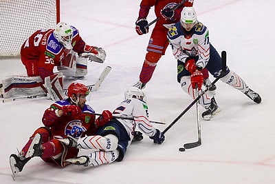 \"Металлург\" в овертайме обыграл \"Юность\" и повел в полуфинальной серии экстралиг
