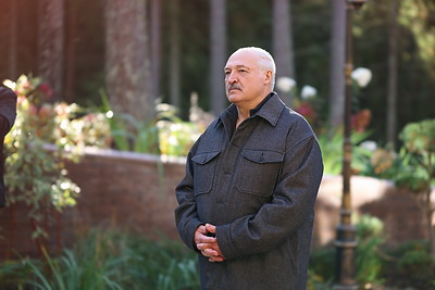 Лукашенко ставит задачу по развитию в Беларуси народного ополчения