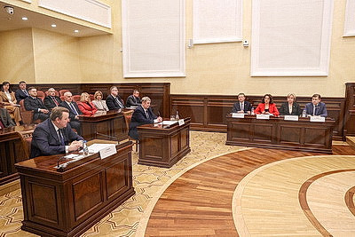 Судьи Конституционного Суда Беларуси будут шире задействованы в законодательной работе