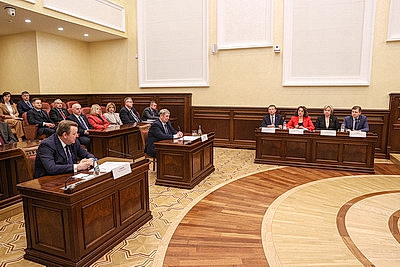 Судьи Конституционного Суда Беларуси будут шире задействованы в законодательной работе