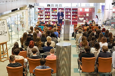 В Минске презентовали серию изданий \"Лауреаты Национальной литературной премии\"