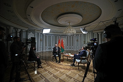 Лукашенко дал интервью журналисту телеканала RT Рику Санчесу