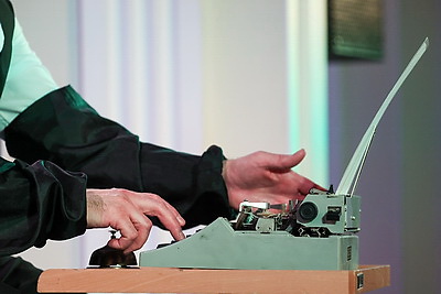 Концерт \"Смешная опера, или Культурный юмор\" представили в Большом театре