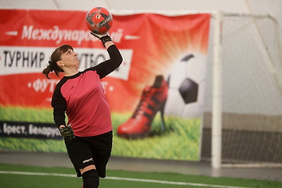 Международный турнир среди женских команд \"Футбольные леди\" прошел в Бресте