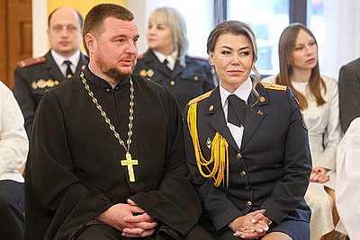 Главная сила - любовь. В Гродно устроили прием в честь Дня матери и Дня отца