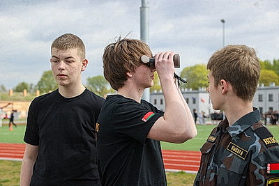 Медподготовка и ориентирование на местности. Воспитанники ВПК соревновались на смотре-конкурсе в Бресте