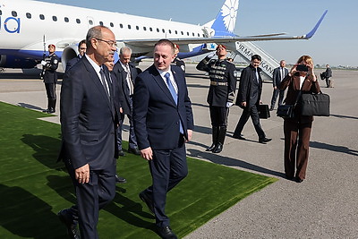 Турчин прибыл с официальным визитом в Узбекистан