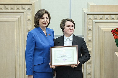 В Совете Республики прошла встреча с работницами ЖКХ