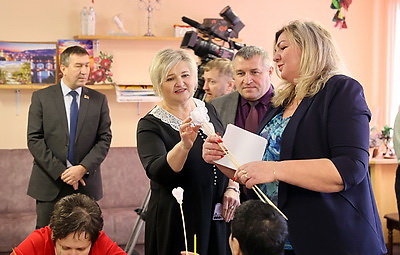 Колядки \"От всей души\" организовали профсоюзы в пансионате \"Загородный\" Гомельского района