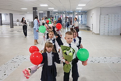 Комфортная, современная и с бассейном: новую школу на 1020 мест открыли в День знаний в Могилеве