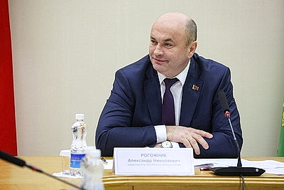 Рогожник провел личный прием граждан