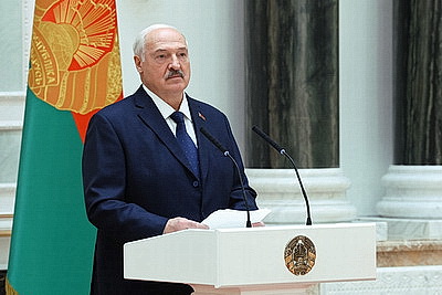 Лукашенко в преддверии священного праздника Дня Победы вручил государственные награды