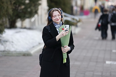Атмосфера на улицах белорусских городов в преддверии 8 Марта