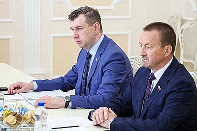 В правительстве состоялись встречи с российскими губернаторами