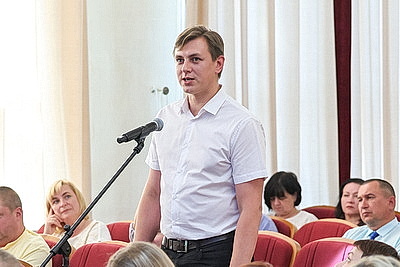 Максимально открытый диалог. Встречи экспертов с населением проходят в регионах
