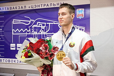 \"Ехал только за золотом\". Каратист Кудинов о победе на молодежном чемпионате мира