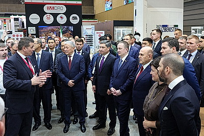 \"ИННОПРОМ. Беларусь\". Пленарная сессия форума проходит в Минске