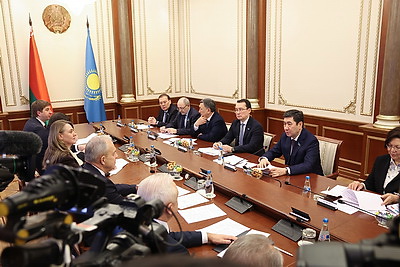 Сергеенко на встрече с делегацией Казахстана отметил роль парламентариев в продвижении объединительной повестки