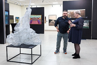 В Художественной галерее Савицкого проходит выставка \"Чтобы чувствовать\"