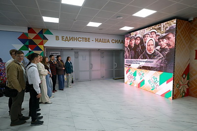 Лукашенко: единство белорусского народа равно независимости государства