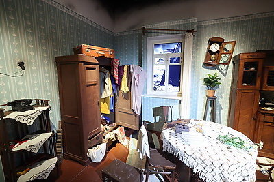 Председатель Мажилиса Парламента Республики Казахстан возложил цветы в МК \"Хатынь\"