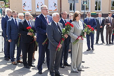 Кочанова: депутаты на местах первыми видят проблемы людей и знают об их реальных потребностях