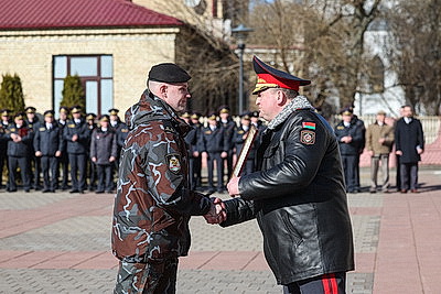 Гродненские милиционеры прошли торжественным маршем по центру города
