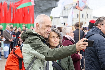 Радостно, трепетно, масштабно празднуют День Победы в Бресте