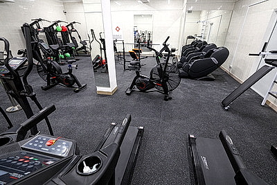 Пять аппаратов ИВЛ передали Городской клинической больнице скорой медицинской помощи