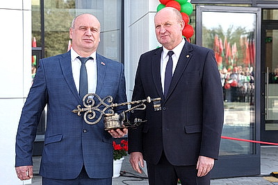 Многофункциональный спорткомплекс открыли в Ганцевичах