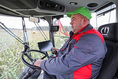 В Беларуси идет массовая уборка кукурузы