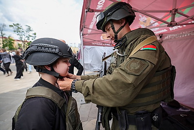 Мультиспортивный фиджитал-турнир между военно-патриотическими клубами открыли в Минске
