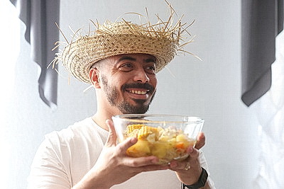 По-восточному ярко и по-белорусски гостеприимно. В ГрГУ им. Я. Купалы отметили Навруз