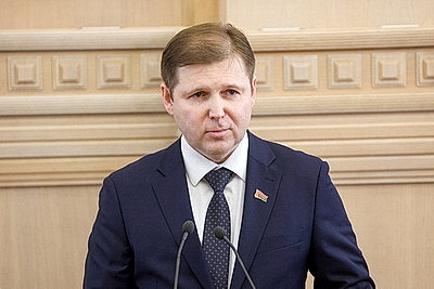 В Минске проходит заседание четвертой сессии Совета Республики