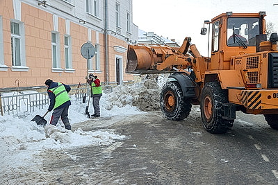В Гомеле стартовал декадник по уборке снега