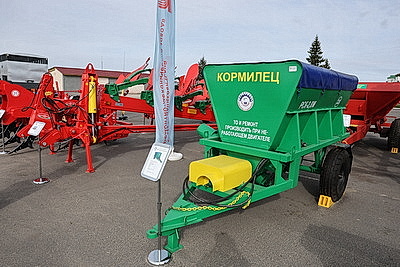 Лукашенко обозначил актуальные задачи по развитию агросервисов