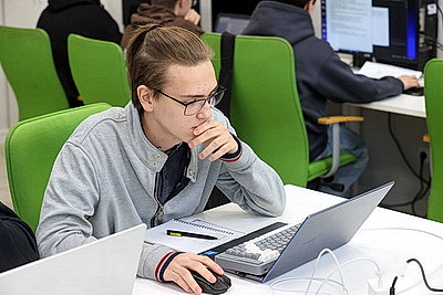 В Гомеле проходит областной конкурс по программированию Open IT World