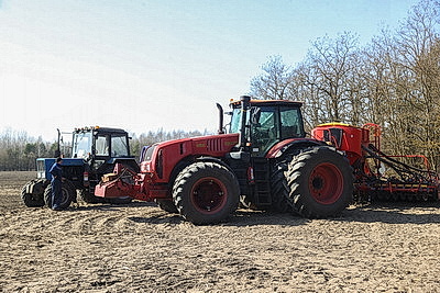 Аграрии Брестской области выборочно начали сев ранних яровых зерновых