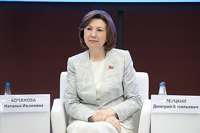 Первый форум молодых специалистов \"Время действовать\" проходит в Минске