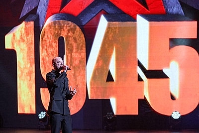 В Минске проходит торжественный концерт ко Дню единения народов Беларуси и России