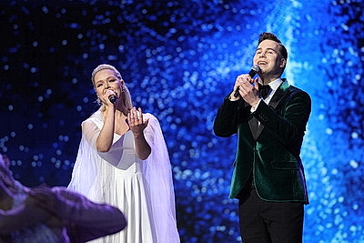 \"Мы все служим Отечеству\". Лукашенко отметил заслуги тех, кто двигает Беларусь вперед конкретными делами