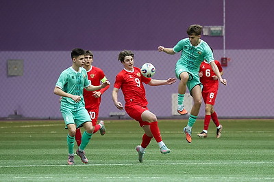 Российские футболисты одержали вторую победу на юношеском турнире в Минске