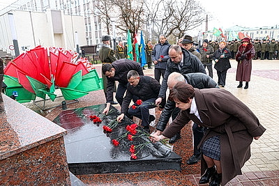 В Беларуси отдали дань уважения бывшим узникам фашистских концлагерей