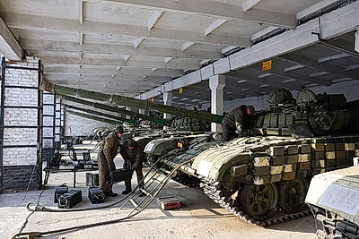 Проверка ВС по поручению Президента продолжается в одной из частей 72-го учебного центра