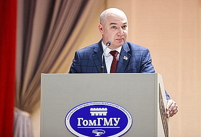 Готовить высококлассных специалистов, развивать научную сферу. О ключевых задачах ГомГМУ