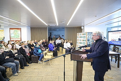 В Минске презентовали книгу Александра Радькова \"Города. Личные впечатления\"