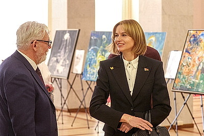 Правительство Беларуси работает над модернизацией системы пособий по уходу за ребенком