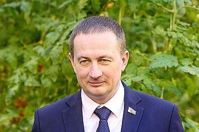 Круглый год в магазинах! Как выращивают овощи в тепличном хозяйстве \"ДОРОРС\"