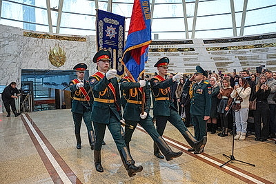 Молодые сотрудники МЧС принесли присягу в музее истории ВОВ